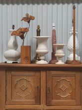 Load image into Gallery viewer, Casa Pupo Pineapple Lamp c1980