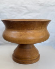 Load image into Gallery viewer, Vintage turned Pedestal Bowl