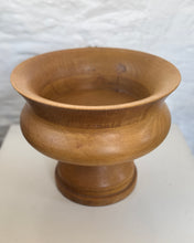 Load image into Gallery viewer, Vintage turned Pedestal Bowl