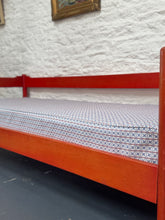 Load image into Gallery viewer, Vintage Carimate Red Day Bed/3 seater sofa - Vico Magistretti
